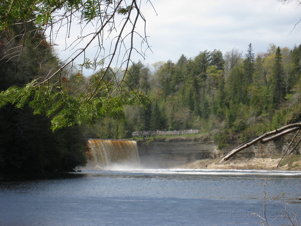 Mackinaw Island Area May 2008 1255.jpg - May 24 2008 a trip to Mackinac City for a 5 M race and a visit to Mackinac Island. A day to the UP, Paradise, Whitefish Point and Tahquamen Falls. This was followed by trips to Petoskey and Charlevoix.